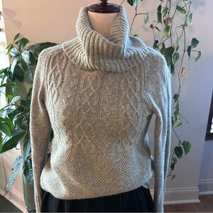 GAP Soft Gray Cable Knit Turtleneck Sweater